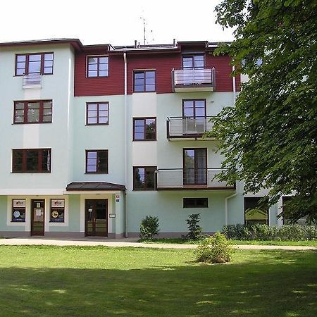 Nueva Fiesta Apartment Marianske Lazne Ngoại thất bức ảnh